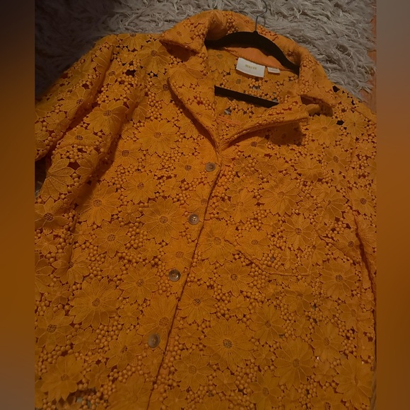 MAEVE LACE HALF-SLEEVE BUTTONDOWN SHIRT - Picture 5 of 6